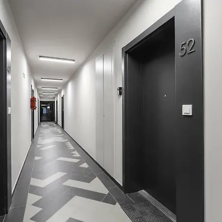 Darna Avena 3 Apartment *